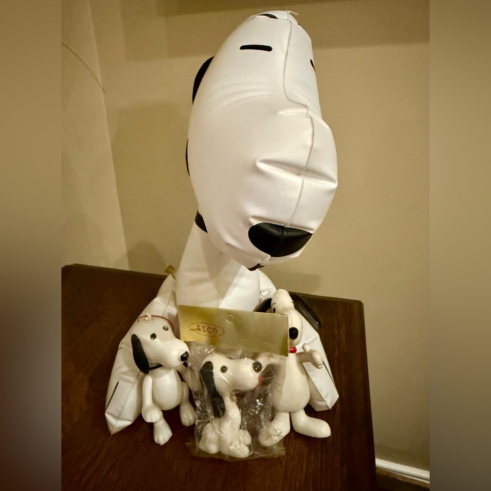 Vintage Snoopy bundle of 4 -super cool!